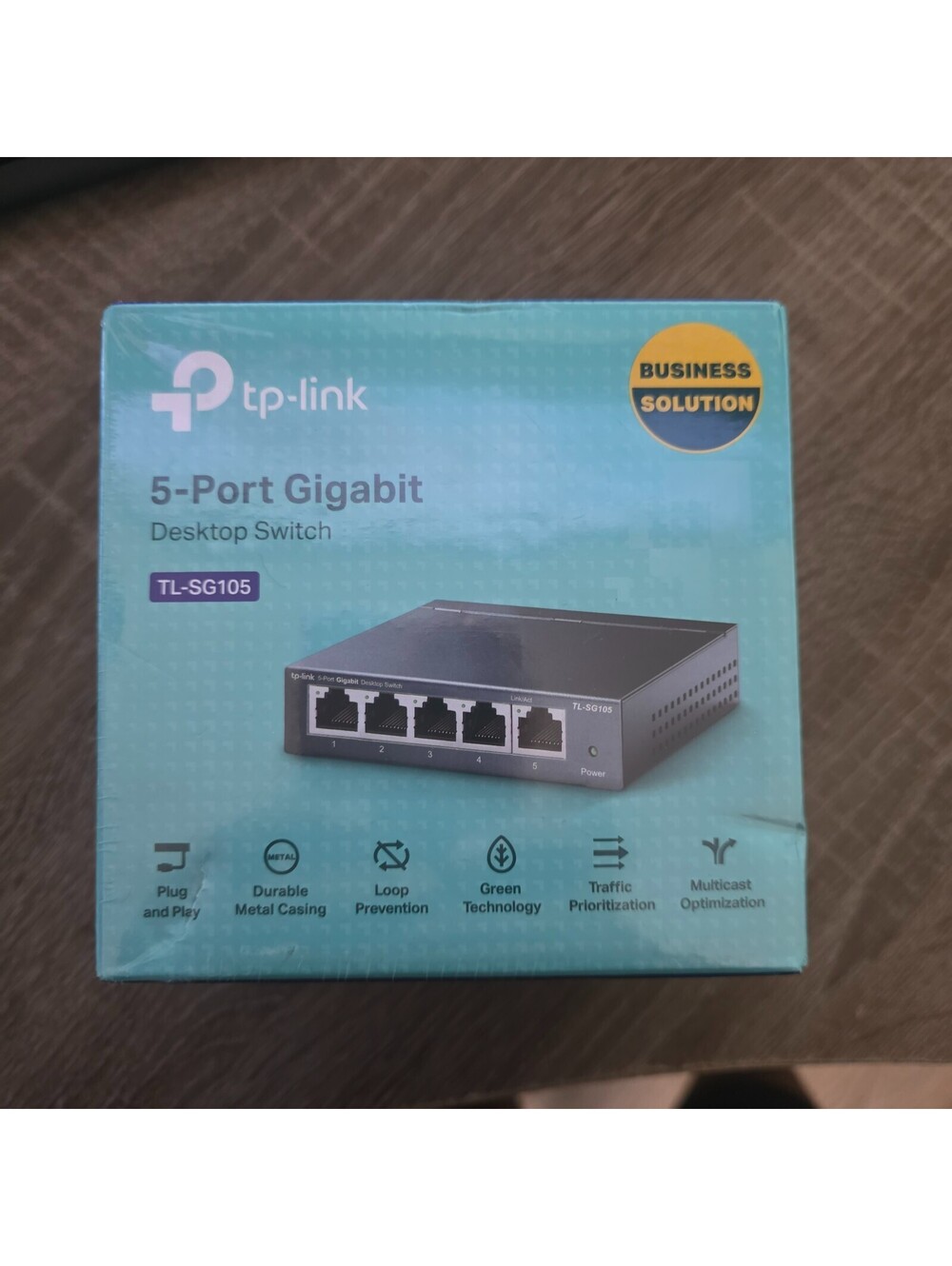 TP-Link TL-SG105 5-Port Gigabit Desktop Ethernet Switch - Metal Casing (NIB)